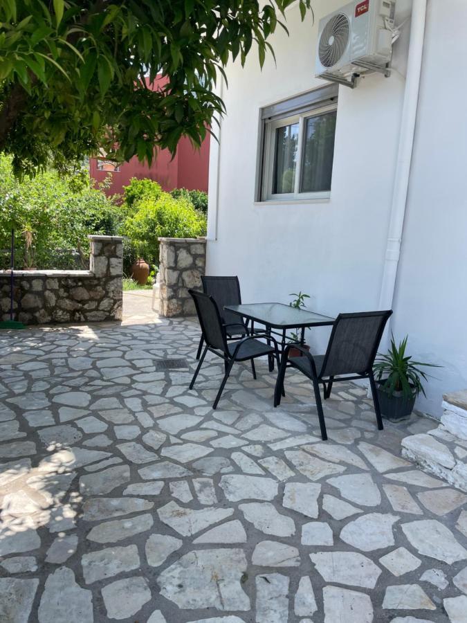 Sunshine Apartments And Rooms Nikiana Esterno foto